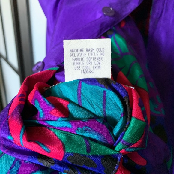 SOLD - Funky Reversible Vintage Windbreaker - Picture 2 of 6